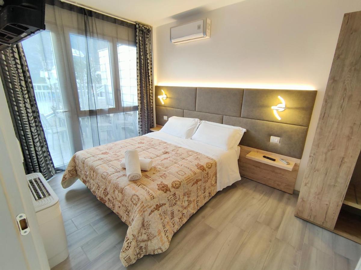 Residence Cristine Рива дел Гарда Екстериор снимка